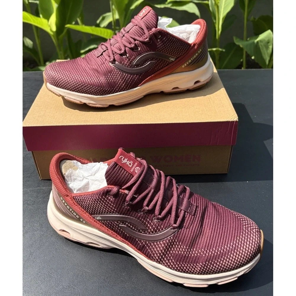 Ryka Devotion X 2 Women's Fashion Sneakers Windsor Red Size 12W NIB